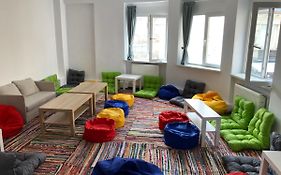 Mil Pasos Hostel